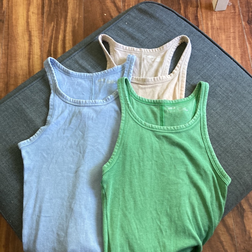 aerie tank bundle